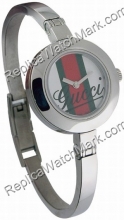 Gucci Listrado Feminina Bangle Dial Watch YA105518 Gucci Listrado Feminina Bangle Dial Watch YA105518